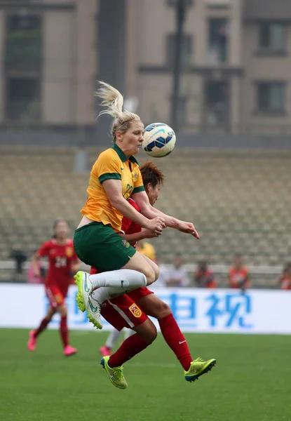 Caitlin Cooper Australii Przodu Wyzwania Gracza Chin Meczu Turnieju Piłki — Zdjęcie stockowe