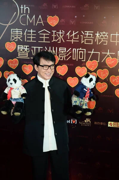 Jackie Chan Pose Sur Tapis Rouge Pour 19E Cérémonie Des — Photo