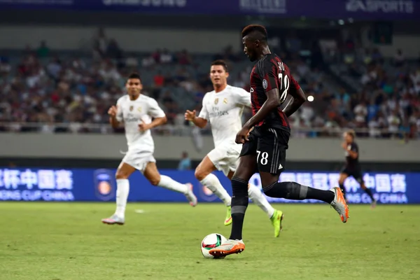 Baye Niang Del Milan Delantero Gotea Contra Real Madrid Durante — Foto de Stock