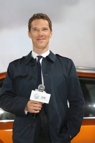 Βρετανός Ηθοποιός Benedict Cumberbatch Χαμόγελα Μια Διαφημιστική Εκδήλωση Για Suv — Φωτογραφία Αρχείου