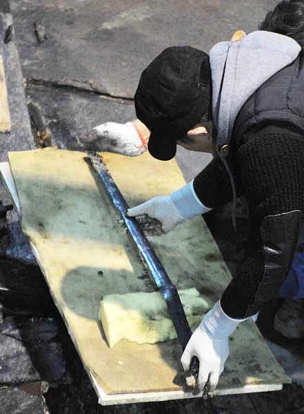 Chinese Archeoloog Bier Een Oude Relikwie Opgraving Plaats Van Het — Stockfoto