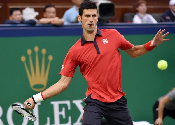 Novak Djokovic Serbii Zwraca Strzał Wilfried Tsonga Francji Finałowym Meczu — Zdjęcie stockowe