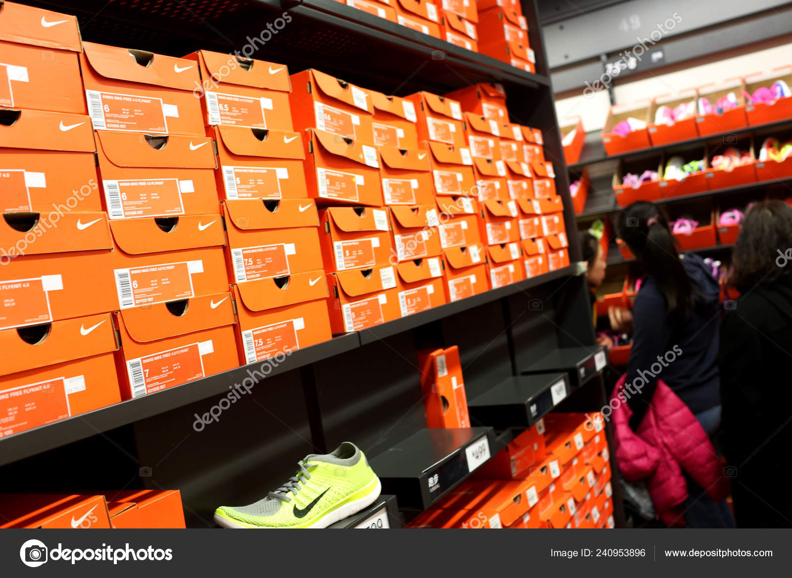 Nike factory outlet shanghai hot sale