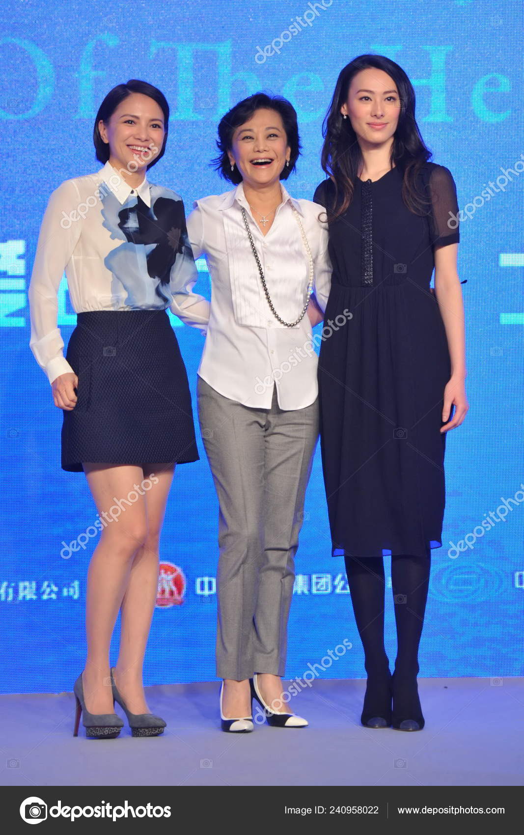 Left Malaysian Actress Angelica Lee Taiwanese Director Sylvia Chang Hong –  Stock Editorial Photo © ChinaImages #240958022