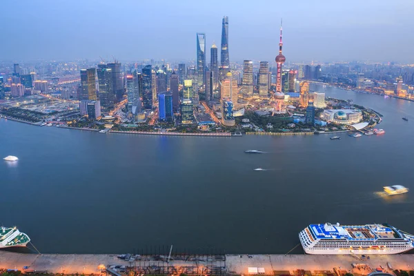 Vista Nocturna Del Río Huangpu Distrito Financiero Lujiazui Con Oriental — Foto de Stock