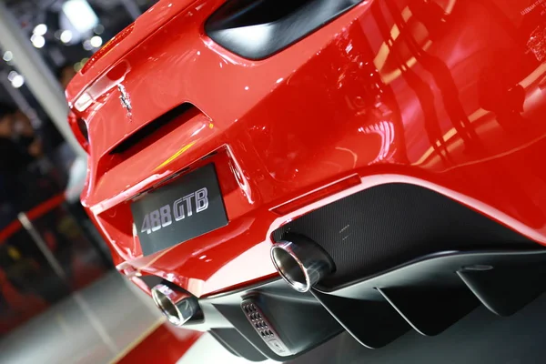 Ferrari 488 Gtb Jest Wyświetlaczu Podczas Shanghai International Automobile Przemysłu — Zdjęcie stockowe