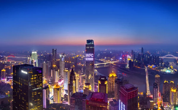 Vista Nocturna Del Distrito Nanshan Río Yangtze Península Yuzhong Con —  Fotos de Stock