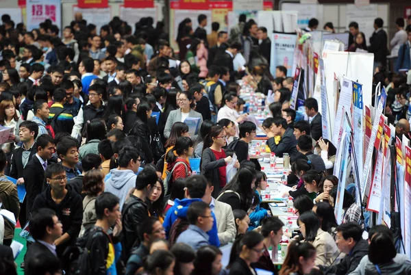 Chinese Students Graduates Crowd Booths Job Fair Anhui University Hefei — Stock Photo, Image