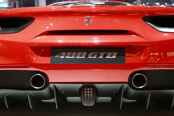 Ferrari 488 Gtb Jest Wyświetlaczu Podczas Shanghai International Automobile Przemysłu — Zdjęcie stockowe