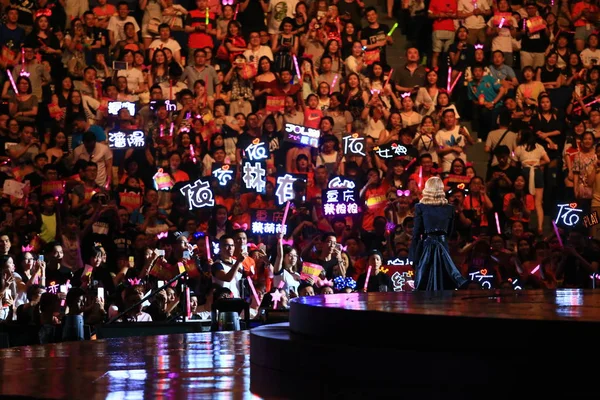 Piosenkarka Jolin Tsai Wykonuje Się Koncercie Shanghai Podczas Jej Grać — Zdjęcie stockowe