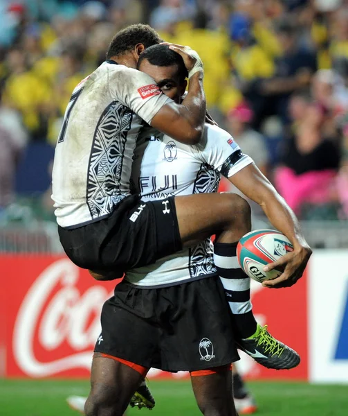 Les Joueurs Rugby Fuji Célèbrent Après Avoir Marqué Contre Nouvelle — Photo