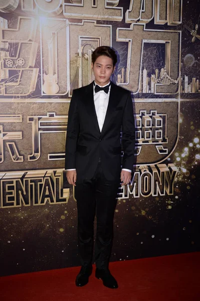 韓国の人気俳優チュ ウォン ポーズ レッド カーペット 2015 アジア影響賞東洋式の北京 2015 — ストック写真