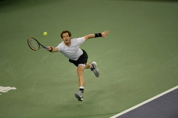 Andy Murray Της Βρετανίας Επιστρέφει Έναν Πυροβολισμό Στη Νόβακ Τζιόκοβιτς — Φωτογραφία Αρχείου