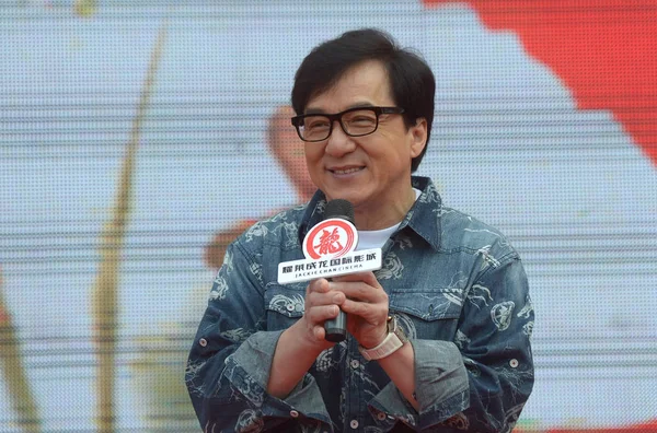 Superstar Kungfu Hong Kong Jackie Chan Tersenyum Saat Jumpa Penggemar — Stok Foto