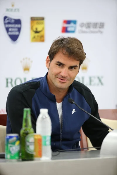 Roger Federer Švýcarsku Hovoří Tiskové Konferenci Pro Shanghai Rolex Masters — Stock fotografie