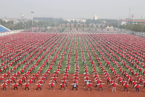 Résztvevők Végre Árnyék Box Taiji Taichi Vagy Tai Chi Során — Stock Fotó