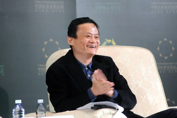 Jack Yun Presidente Alibaba Group Reacciona Durante Cumbre Empresas Verdes —  Fotos de Stock