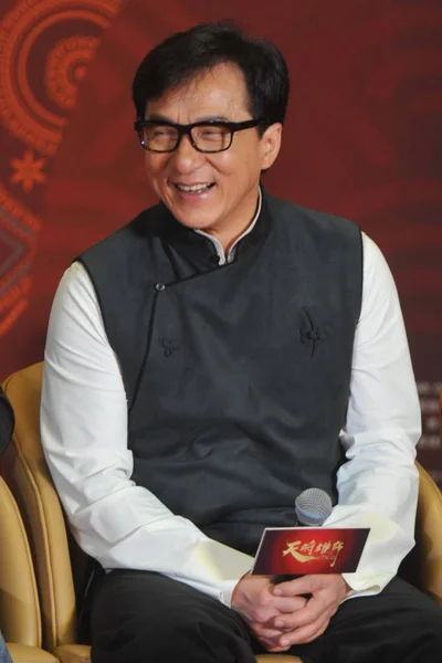 Hong Kong Kungfu Superster Jackie Chan Glimlacht Tijdens Een Persconferentie — Stockfoto