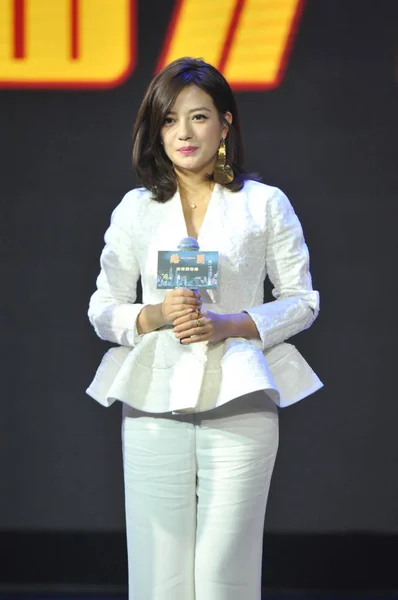 Китайська Актриса Вікі Чжао Вей Пози Прес Конференції Свого Нового — стокове фото