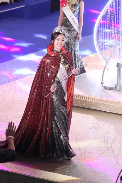 Winner Louisa Mak Ming Sze Reacts Finale Miss Hong Kong — Stock Photo, Image