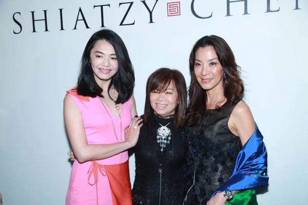Left Chinese Actress Yao Chen Taiwanese Designer Shiatzy Chen Malaysian — Stock Photo, Image