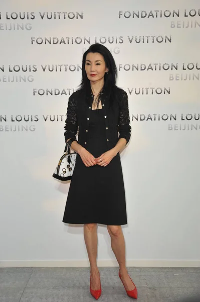 Hongkong Herečka Maggie Cheung Představuje Během Fondation Louis Vuitton Zdí — Stock fotografie