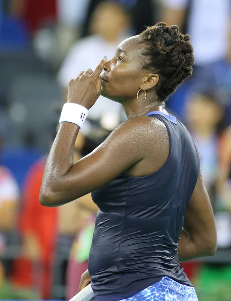 Venus Williamsová Usa Reaguje Poražení Carla Suarez Navarro Španělska Jejich — Stock fotografie