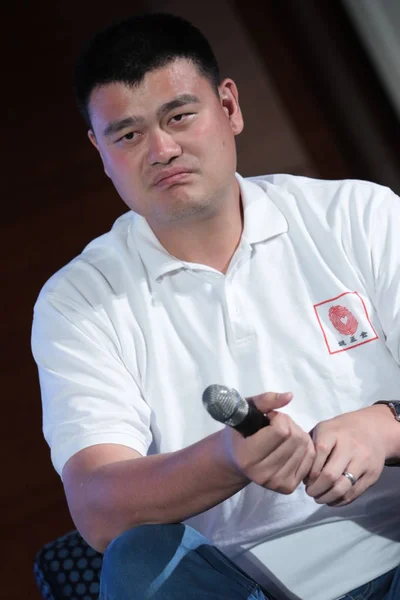 Bývalý Čínský Basketbalová Hvězda Yao Ming Účastní Charitativní Akce Nadace — Stock fotografie