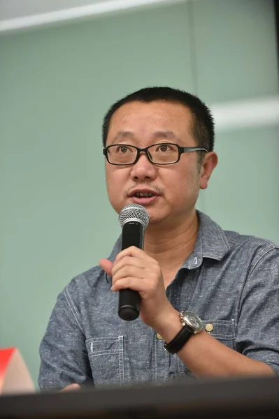 File Čínský Spisovatel Science Fiction Liu Cixin Hovoří 2014 Mezinárodní — Stock fotografie