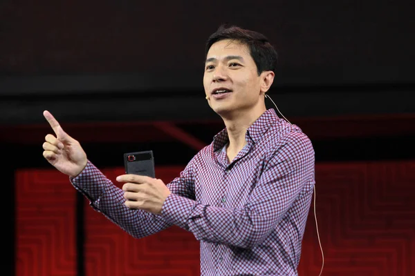 Robin Yanhong Vezérigazgatója Baidu Inc Beszél 2015 Lenovo Tech Világ — Stock Fotó