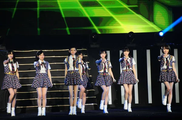 Miembros Del Grupo Idol Snh48 Grupo Hermano Del Grupo Japonés — Foto de Stock
