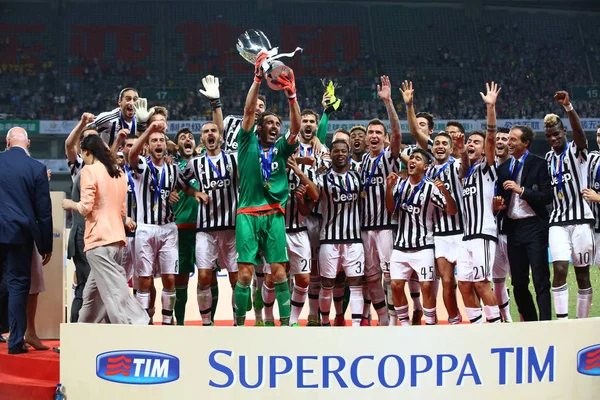 Juventus의 플레이어 2015 2015 이탈리아 슈퍼컵 상하이 상하이 중국에에서 라치오 — 스톡 사진