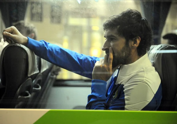 Gwiazdy Piłkarskie Raul Gonzalez Blanco New York Cosmos Reaguje Autobus — Zdjęcie stockowe