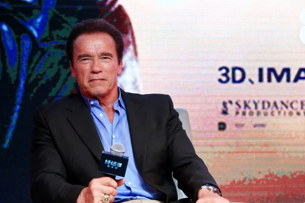 American Actor Arnold Schwarzenegger Attends Press Conference His Movie Terminator — Stock Photo, Image