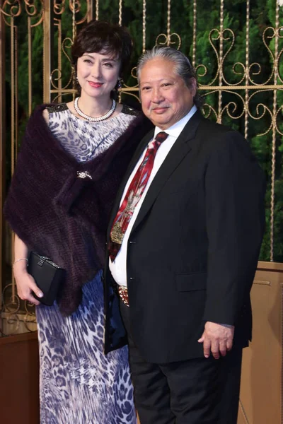 Ator Diretor Hong Kong Sammo Hung Certo Sua Esposa Joyce — Fotografia de Stock