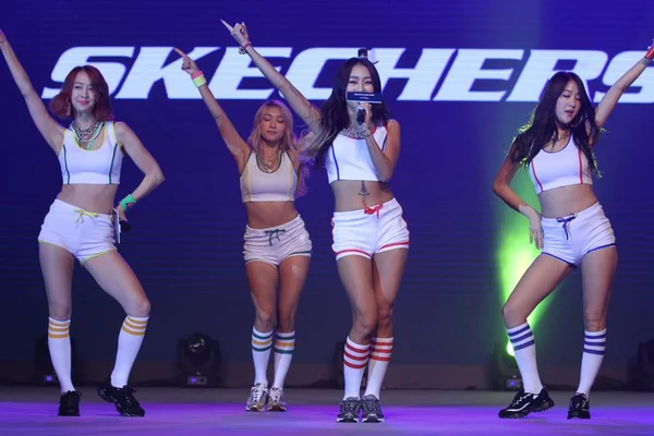 Membri Del Gruppo Femminile Sudcoreano Sistar Esibiscono Evento Promozionale Del — Foto Stock