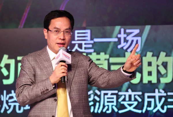 Hejun Chairman Ceo Van Hanergy Holding Group Limited Spreekt Een — Stockfoto