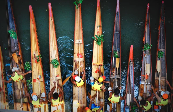 Participantes Compiten Una Regata Dragones Río Ciudad Foshan Provincia Guangdong — Foto de Stock