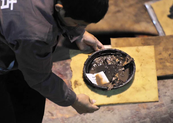 Chiński Archeolog Unearths Starożytnej Relic Miejscu Wykopu Grób Haihunhou Markiz — Zdjęcie stockowe
