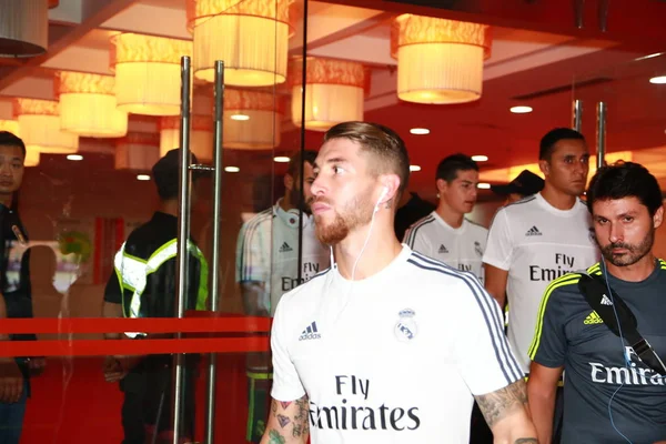 Sergio Ramos Real Madrid Přijde Pro Fotbalový Zápas Mezi Real — Stock fotografie