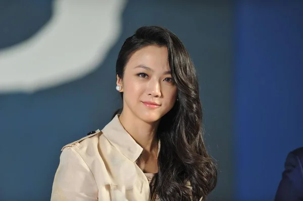 彼女の北京 中国の 都市の物語 の映画の記者会見で中国女優タン ウェイ ポーズ 2015 — ストック写真