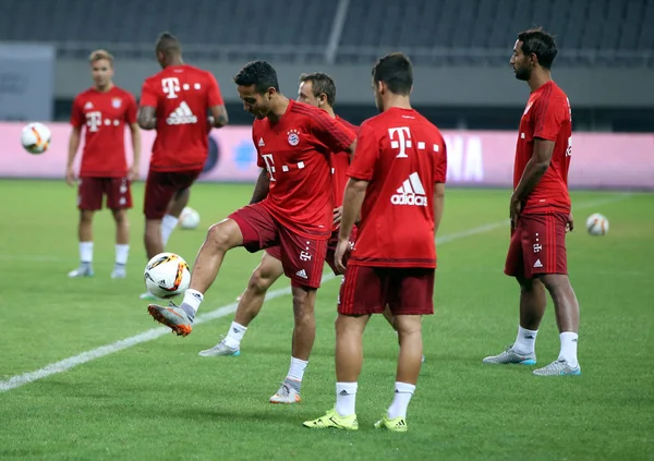 Hráči Bayernu Mnichov Zúčastnit Tréninku Pro Nadcházející Přátelský Fotbalový Zápas — Stock fotografie