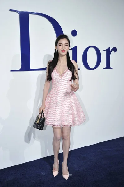 Actriz Hong Kong Angelababy Posa Durante Desfile Moda Dior Primavera —  Fotos de Stock