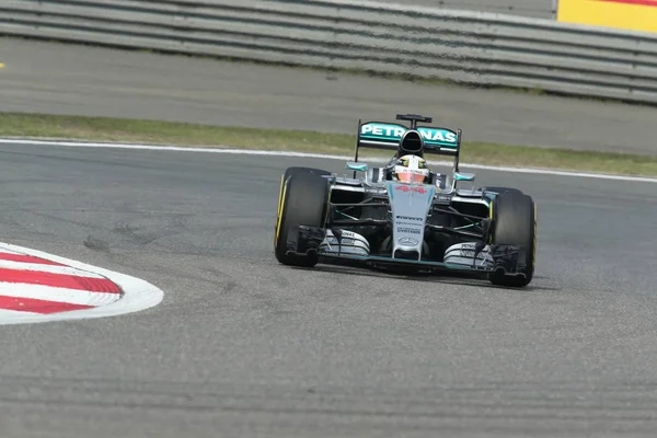 Pilota Inglese Lewis Hamilton Mercedes Amg Guida Sua Auto Durante — Foto Stock