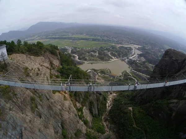 Vista Aérea Ponte Suspensa Fundo Vidro 180 Metros Altura 300 — Fotografia de Stock