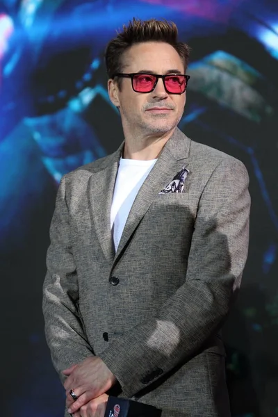 Actor Estadounidense Robert Downey Posa Durante Una Conferencia Prensa Para —  Fotos de Stock