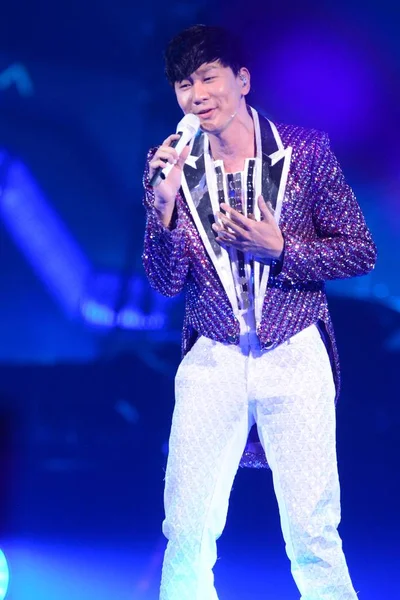 新加坡歌手林俊杰2015年2月14日在台湾台北举行演唱会 — 图库照片