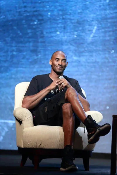 Amerikaans Basketbal Superster Kobe Bryant Bezoekt Een Persconferentie Bevestigen Van — Stockfoto