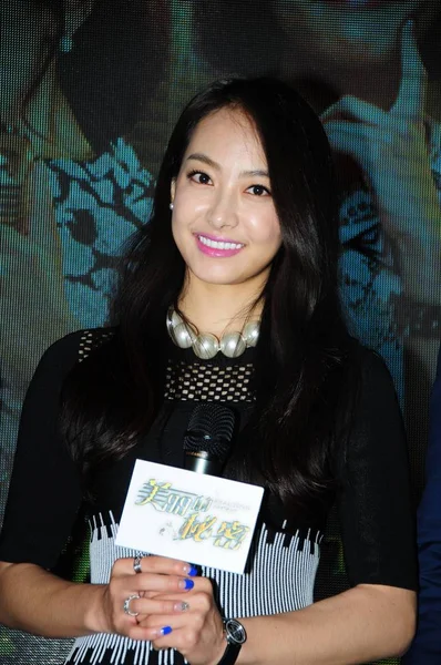 Chinese Singer Actress Victoria Song Qian South Korean Girl Group — 图库照片