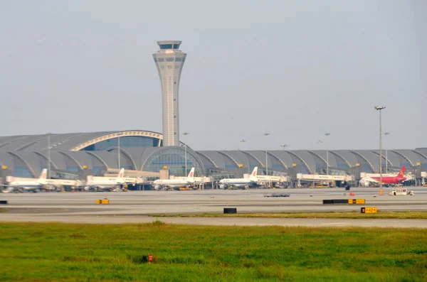 Passagiers Jets Zijn Zien Parkeer Schort Internationale Luchthaven Chengdu Shuangliu — Stockfoto